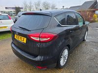 Second-hand Ford C-MAX Titanium 150 CP (110 kW) 2015 Negru Monovolum