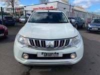 Used Mitsubishi L200 178 HP (130 kW) 2017 White Pickup