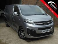 Second-hand Vauxhall Vivaro Sportive 150 CP (110 kW) 2020 Gri Monovolum