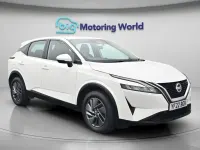 Used Nissan Qashqai Acenta Premium 140 HP (102 kW) 2022 White SUV