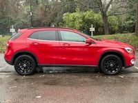 Used Mercedes GLA200 SE 2017 Red SUV
