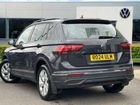 Gebraucht VW Tiguan Life 245 PS (180 kW) 2024 Grau SUV