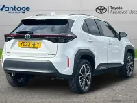 Used Toyota Yaris Cross 113 HP (83 kW) 2023 White SUV