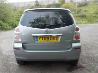 Used Toyota Corolla Verso SR 2009 Silver MPV