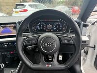 Used Audi A1 Sportback Advanced 110 HP (80 kW) 2021 White Hatchback