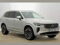 Usado Volvo XC90 Ultra 247 HP (181 kW) 2025 Prateado SUV
