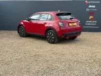 Used Fiat 600E Red 113 kW (154 HP) 2024 Red SUV