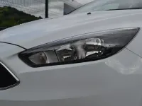 Used Ford Focus Zetec 2015 White Hatchback
