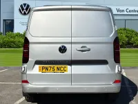 Nouă VW Transporter Pro 2025 Gri Van