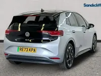 Usado VW ID.3 Pro 150 kW (204 HP) 2023 Prateado Citadino