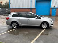 Used Vauxhall Astra Design Edition 2015 Silver Estate