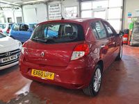 Usado Renault Clio II Initiale 2010 Vermelho Citadino