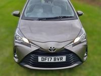 Used Toyota Yaris 111 HP (81 kW) 2017 Bronze Hatchback
