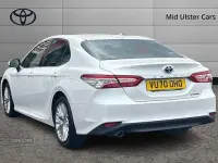 Used Toyota Camry 2020 White Sedan
