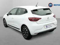 Used Renault Clio Iconic 90 HP (66 kW) 2022 Hatchback