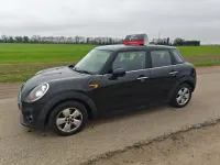 Usado Mini Cooper D Hatch 114 HP (83 kW) 2015 Preto Citadino