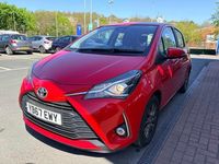 Usado Toyota Yaris 2017 Vermelho Citadino