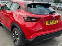 Używany Nissan Juke Acenta 2021 Czerwony SUV