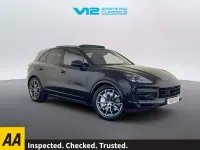 Usado Porsche Cayenne Turbo 550 HP (404 kW) 2019 Preto SUV