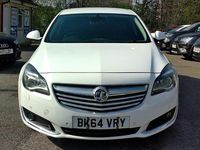 Used Vauxhall Insignia Elite 163 HP (119 kW) 2015 White Hatchback