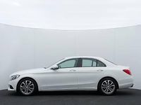 Used Mercedes C220 170 HP (125 kW) 2015 White Sedan