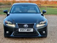 Usado Lexus IS300h Luxury Line 223 CV (164 kW) 2017 Negro Berlina