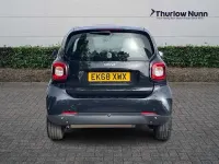 Usado Smart ForTwo Coupé Premium 71 HP (52 kW) 2018 Preto Coupé