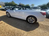 Used Vauxhall Cascada Elite 170 HP (125 kW) 2013 White Cabriolet