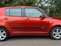 Used Suzuki Swift GLX 102 HP (75 kW) 2006 Orange Hatchback