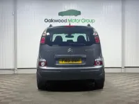 Begagnad Citroën C3 Picasso Exclusive 120 HK (88 kW) 2012 Grå Minibuss