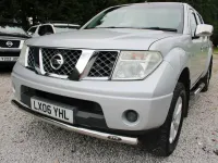 Used Nissan Navara SE 174 HP (127 kW) 2006 Silver Pickup