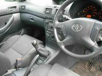 Used Toyota Avensis 127 HP (93 kW) 2004 Sedan