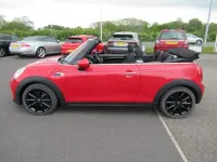 Używany Mini Cooper Cabriolet 2018 Czerwony Kabriolet