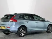 Used Volvo V40 Momentum 150 HP (110 kW) 2018 Hatchback