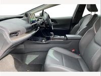 Used Toyota Prius 223 HP (164 kW) 2024 Platinum white pearl Hatchback