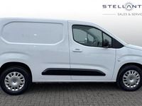 Used Vauxhall Combo 98 kW (134 HP) 2024 White MPV