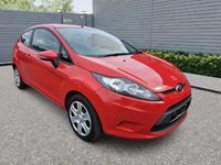 Usado Ford Fiesta Style 82 HP (60 kW) 2012 Vermelho Citadino