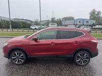 Used Nissan Qashqai Tekna 115 HP (84 kW) 2016 Red SUV