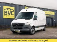 Begagnad Mercedes Sprinter Premium 150 HK (110 kW) 2024 Vit Van
