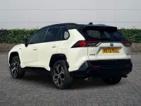 Used Toyota RAV4 Hybrid 2022 White/black SUV