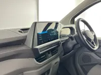 Used VW T7 100 kW (136 HP) 2026 Green Van