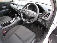 Second-hand Honda HR-V SE 120 CP (88 kW) 2015 Alb SUV
