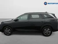 Second-hand Peugeot 5008 Allure 145 CP (106 kW) 2025 Negru SUV