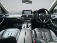 Usado BMW 520 Comfort Edition 2017 Negro Berlina