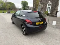 Gebraucht Peugeot 208 GT-line 110 PS (80 kW) 2016 Blau Kleinwagen