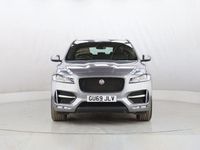 Second-hand Jaguar F-Pace R-Sport 180 CP (132 kW) 2019 Gri SUV