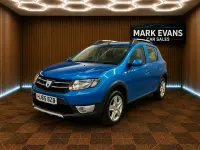 Used Dacia Sandero Lauréate 90 HP (66 kW) 2015 Blue Hatchback