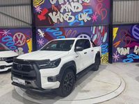 Used Toyota HiLux 201 HP (147 kW) 2022 White Pickup