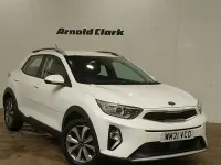 Used Kia Stonic 99 HP (72 kW) 2021 White SUV