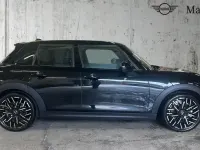 Used Mini Cooper Hatch 114 kW (156 HP) 2026 Black Hatchback